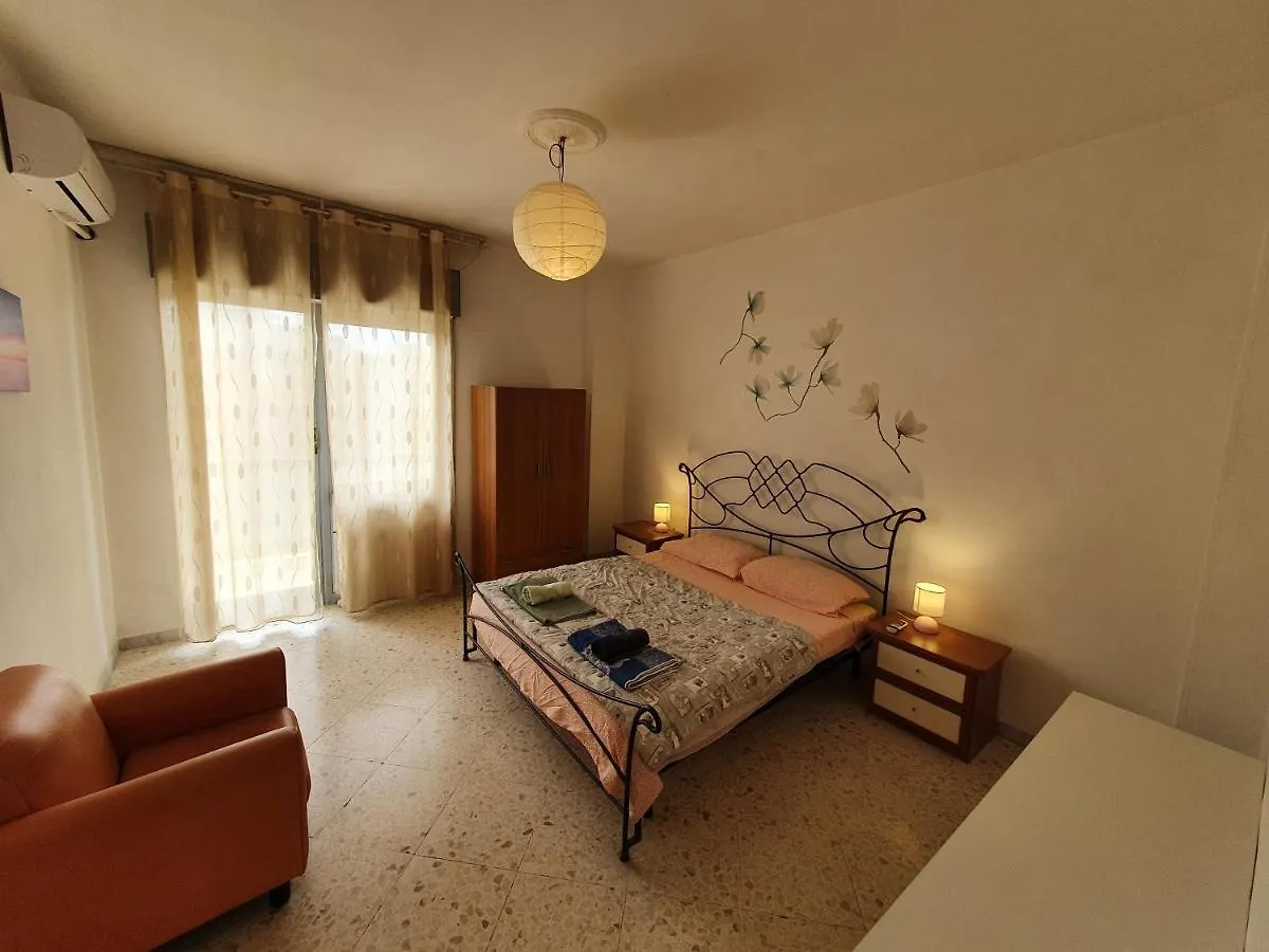 Apartament Central Train Station Comfy Bari Włochy