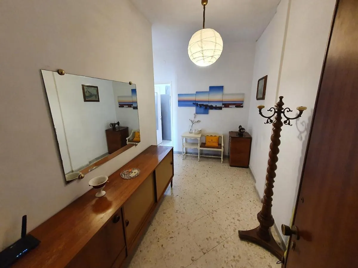 Apartment Central Train Station Comfy Bari